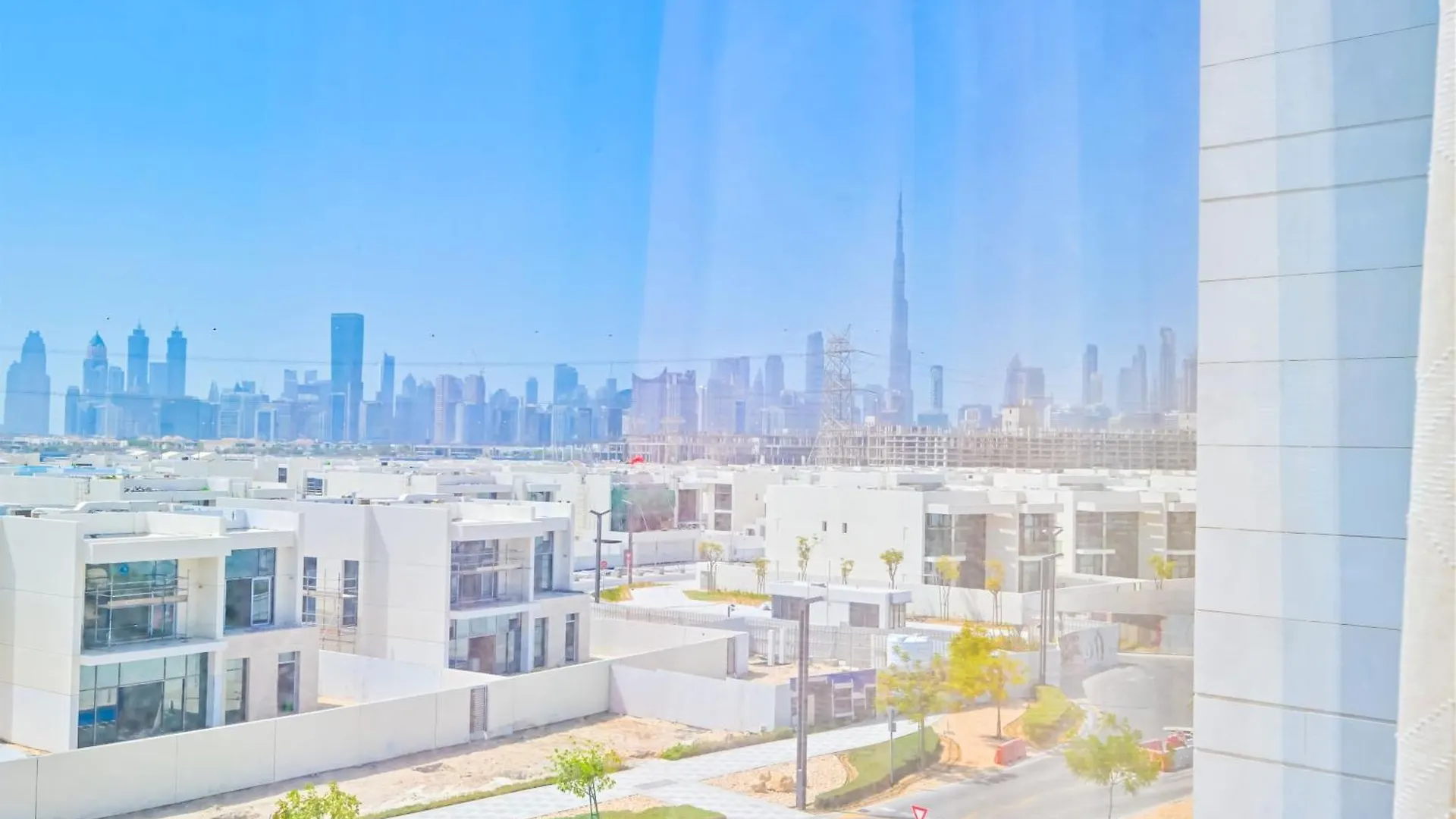 Apartment 1Br Retreat By The Crystal Lagoon In District One Meydan Dubai